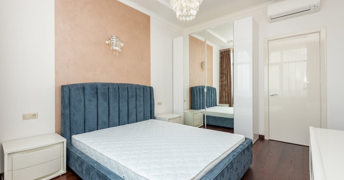 service professionnel de nettoyage à sec de matelas pour éliminer taches, allergènes et acariens, assurant un matelas propre et sain.