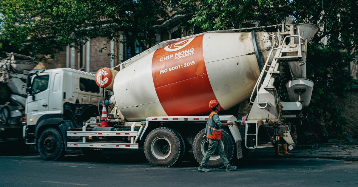 découvrez notre béton prêt à l'emploi de haute qualité, idéal pour tous vos projets de construction et de rénovation. mélange parfait pour une solidité et une durabilité optimales.