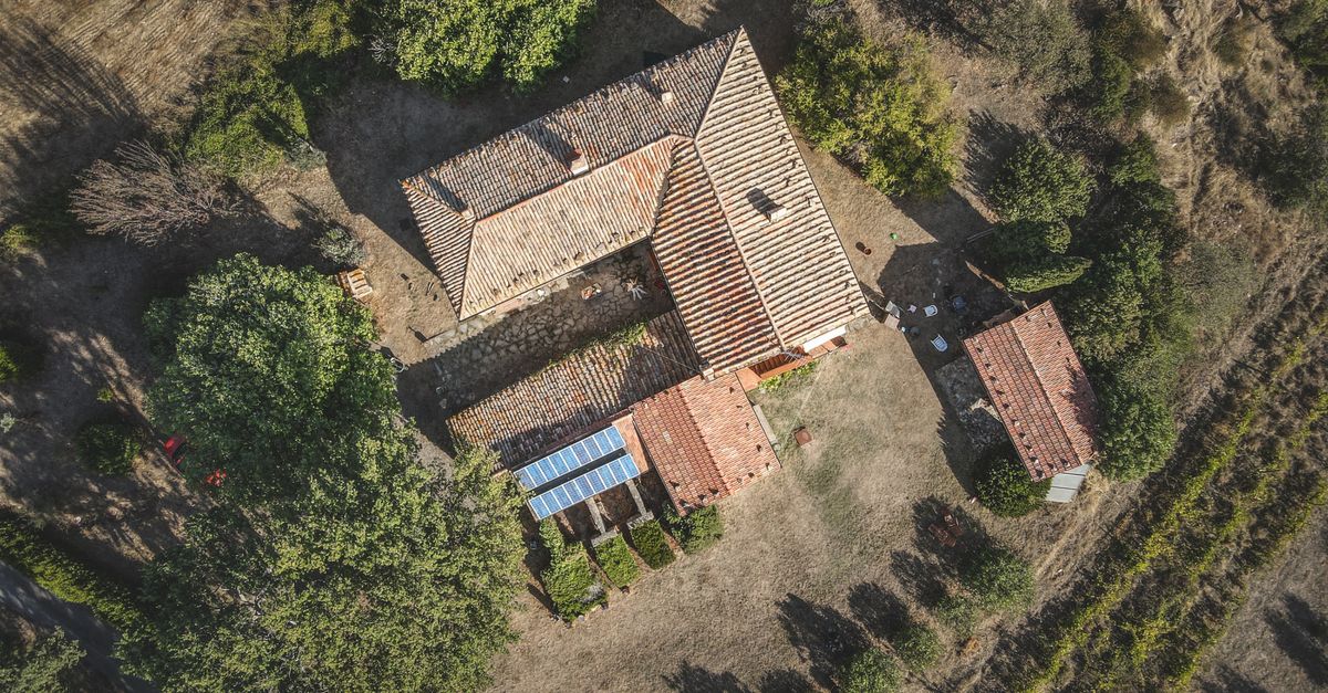 découvrez l'emplacement idéal pour votre bâtiment agricole afin d'optimiser vos activités rurales et maximiser la productivité de votre ferme.
