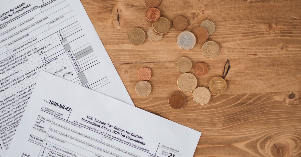 découvrez tout ce qu'il faut savoir sur la fiscalité des terrasses : règles, taxes applicables et conseils pour bien gérer la taxation de votre espace extérieur.