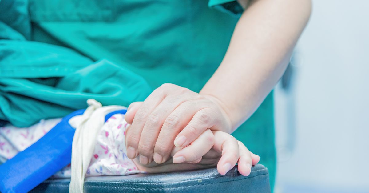 découvrez la législation sur la sécurité des barrières de lit pour assurer la protection optimale des patients et respecter les normes en vigueur.
